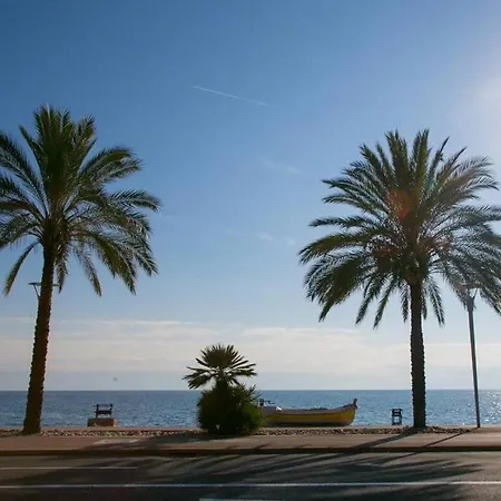 Apartment Confortable, Au Coeur De Cagnes Sur Mer *